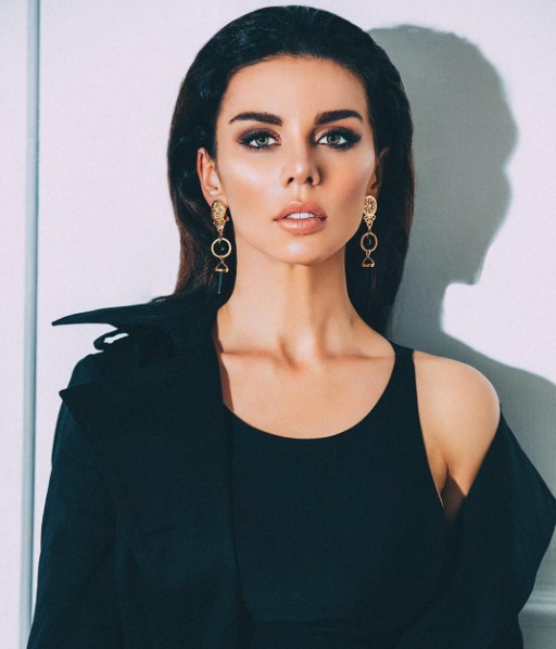 Была ли пластика у Анны Седоковой? Фото до и после