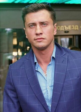 Была ли пластика у Павла Прилучного?