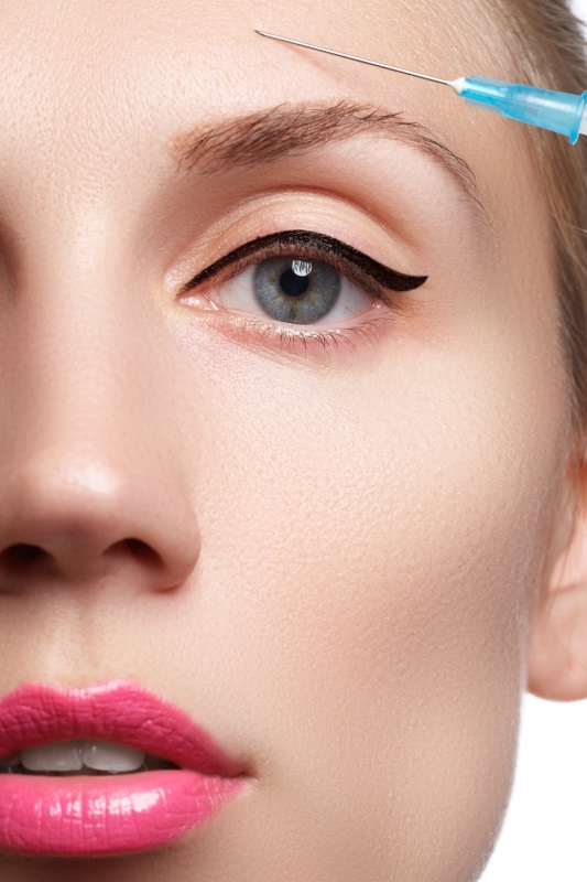 Когда нужна объемная контурная пластика?