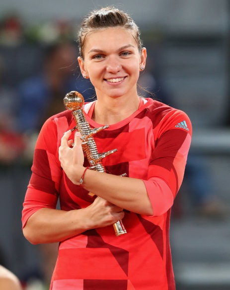 Симона Халеп: фото до операции и после