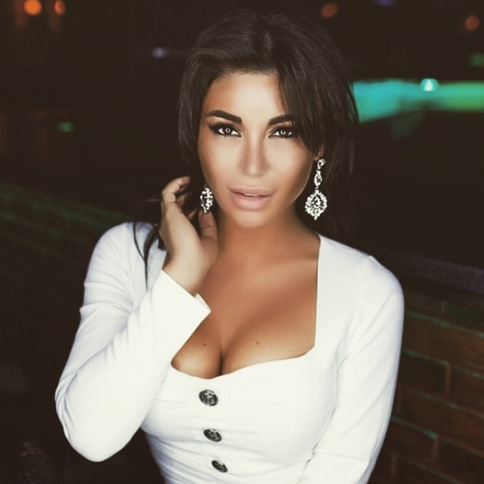 Анна Якунина до пластики и после: фото