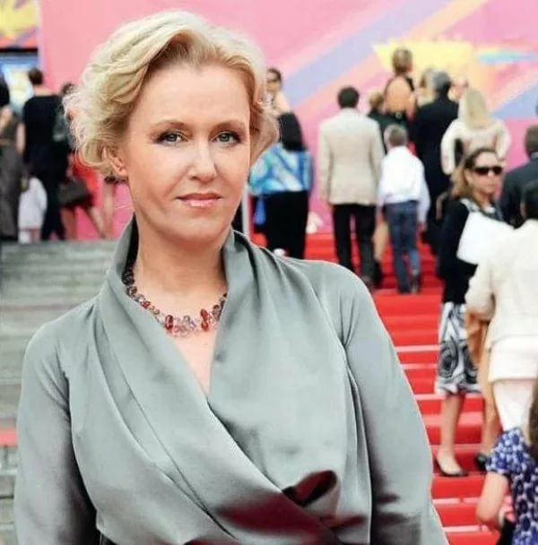 Ирина Розанова до и после пластики