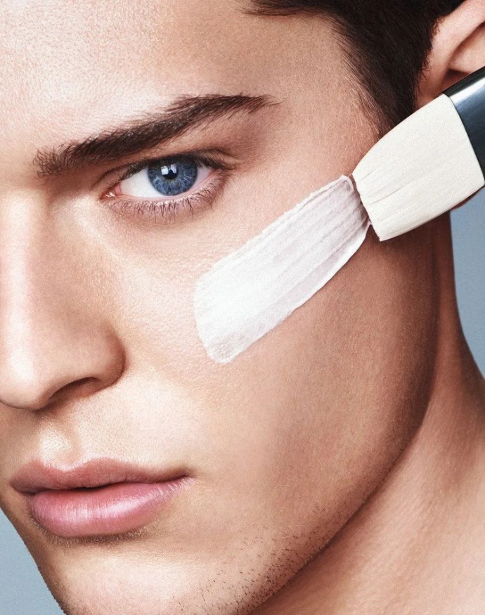 Уход за лицом для мужчин: процедуры, которые реально работают