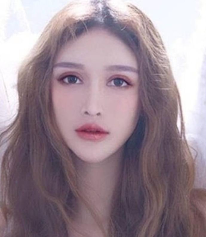 Пластическая хирургия в Китае. История Ву Сяочэнь