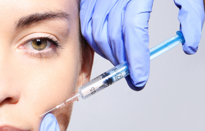 Как происходит коррекция носогубных складок филлерами?