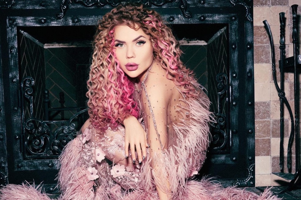 Карина Кросс после пластики