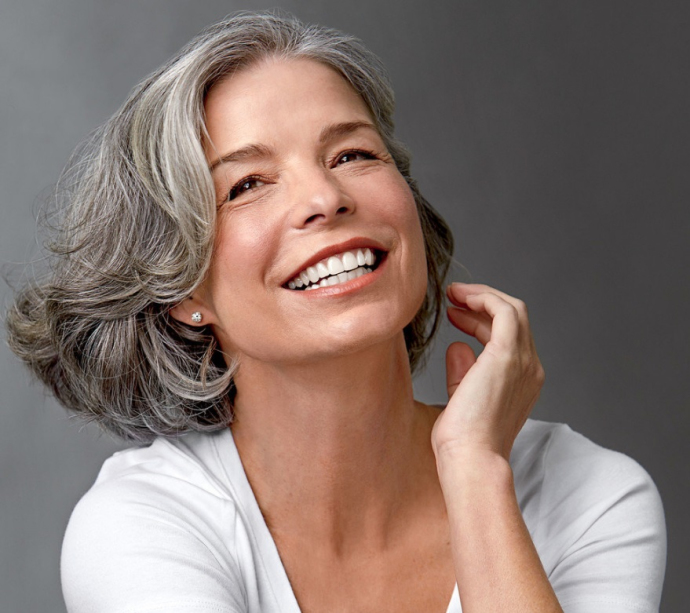 Как в 50 выглядеть на 30? Звездные советы