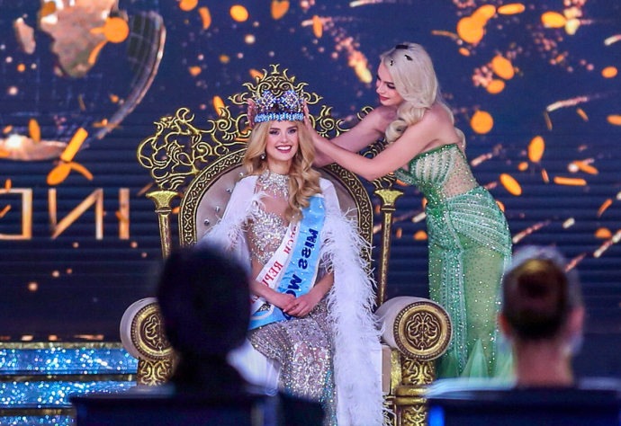 Кристина Пышкова: Мисс Мира 2024 до и после пластики