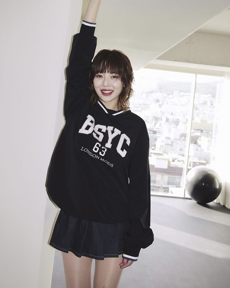 Фото: певица Хёна