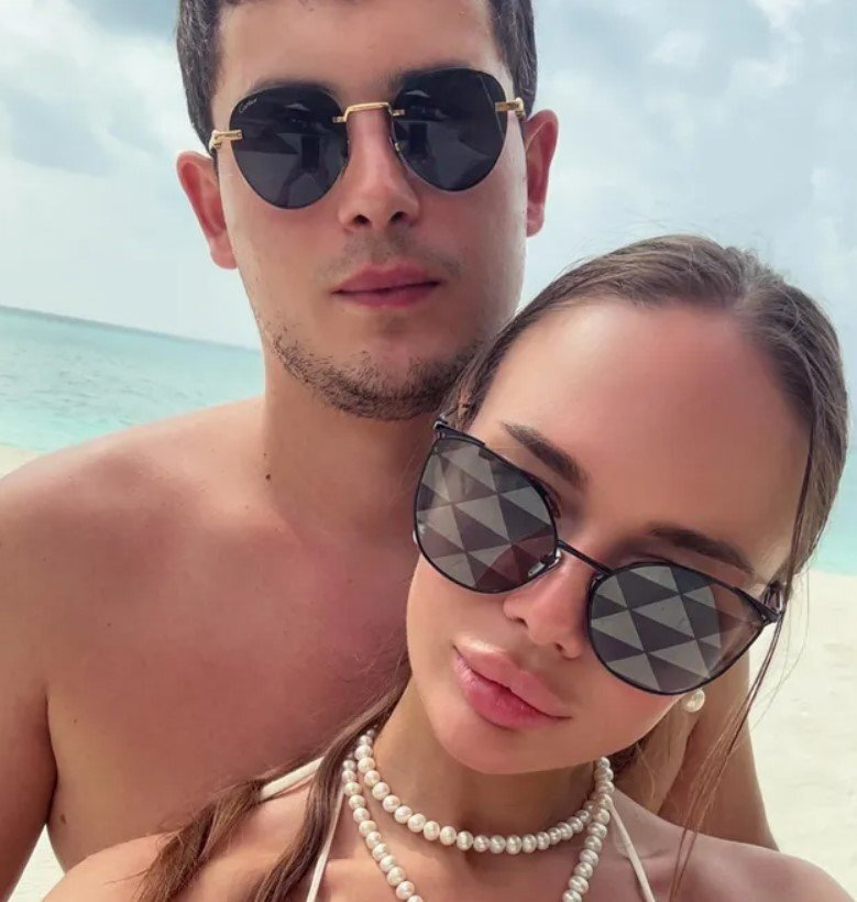 Яна Кошкина с мужем