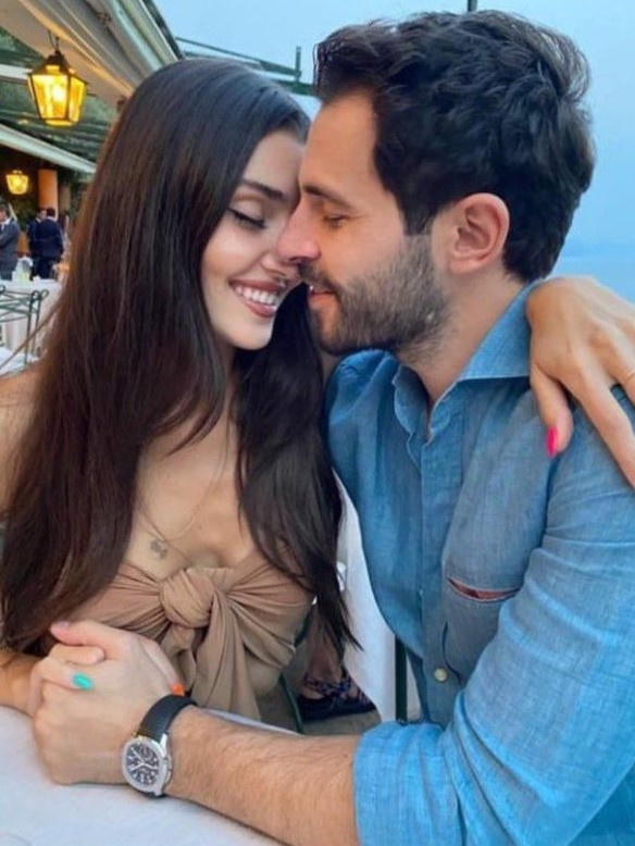 Ханде Эрчел и Хакан Сабанджи