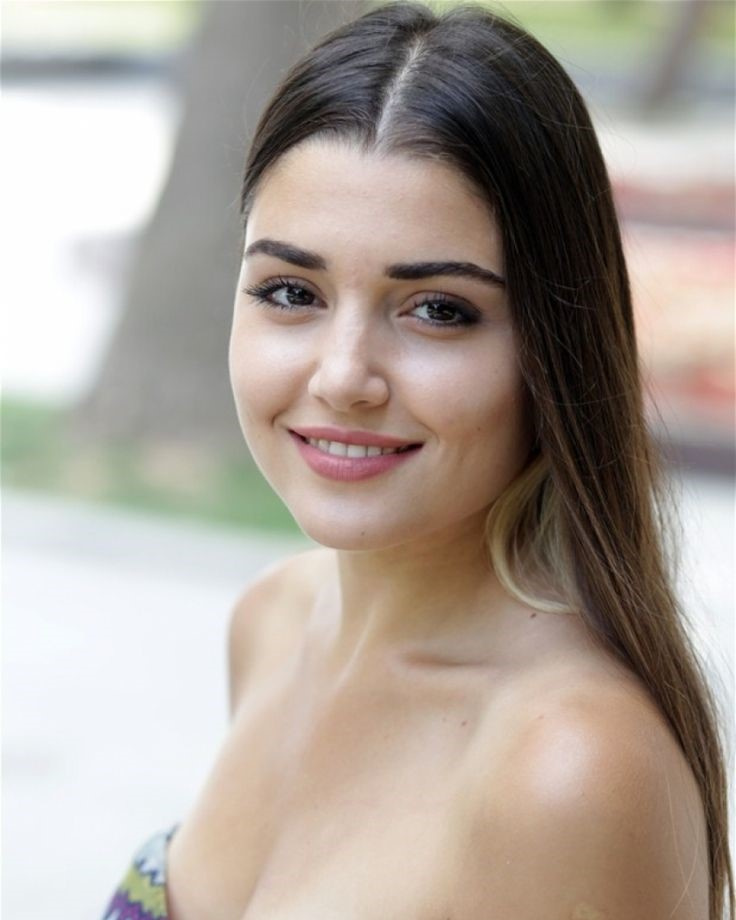 Ханде Эрчел до пластики