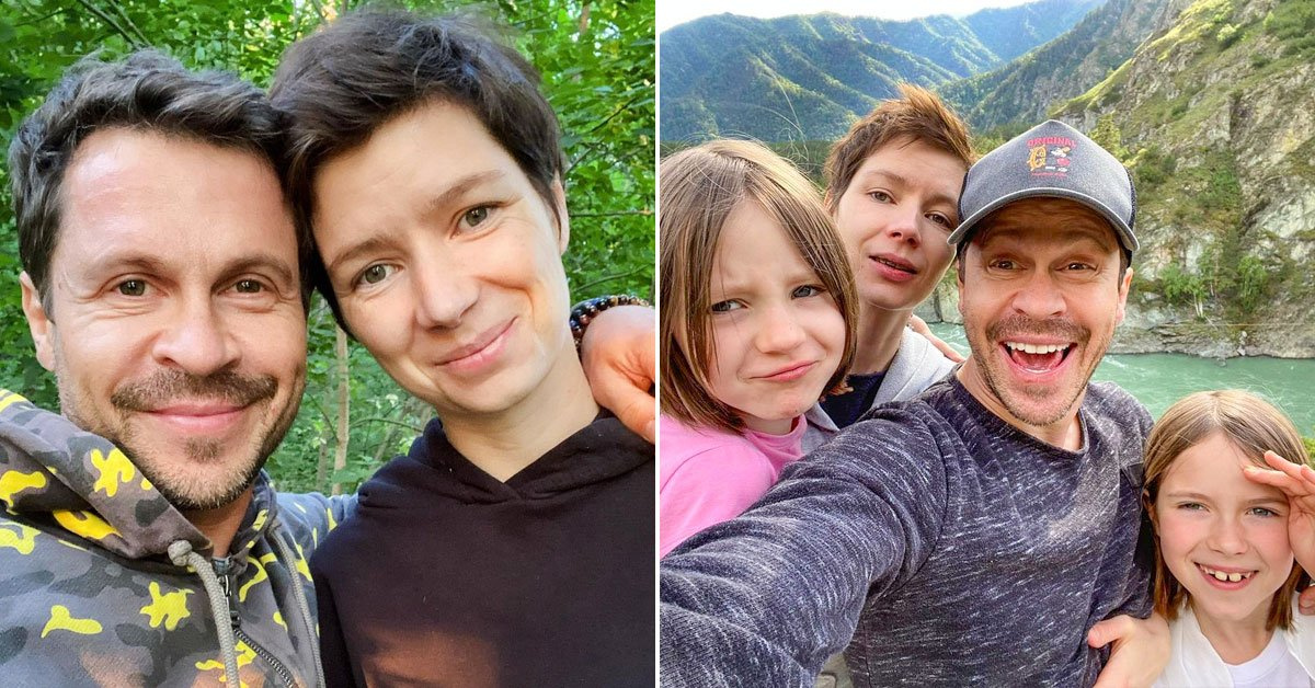 Павел Деревянко с детьми и Дарьей Мясищевой