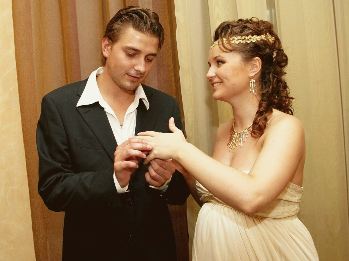 Полина Гагарина и Петр Кислов