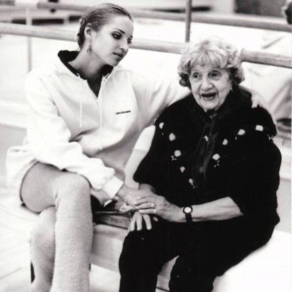 Анастасия Волочкова и Наталья Дудинская 