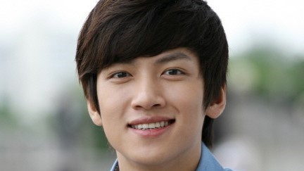 Джи Чан Ук до пластики