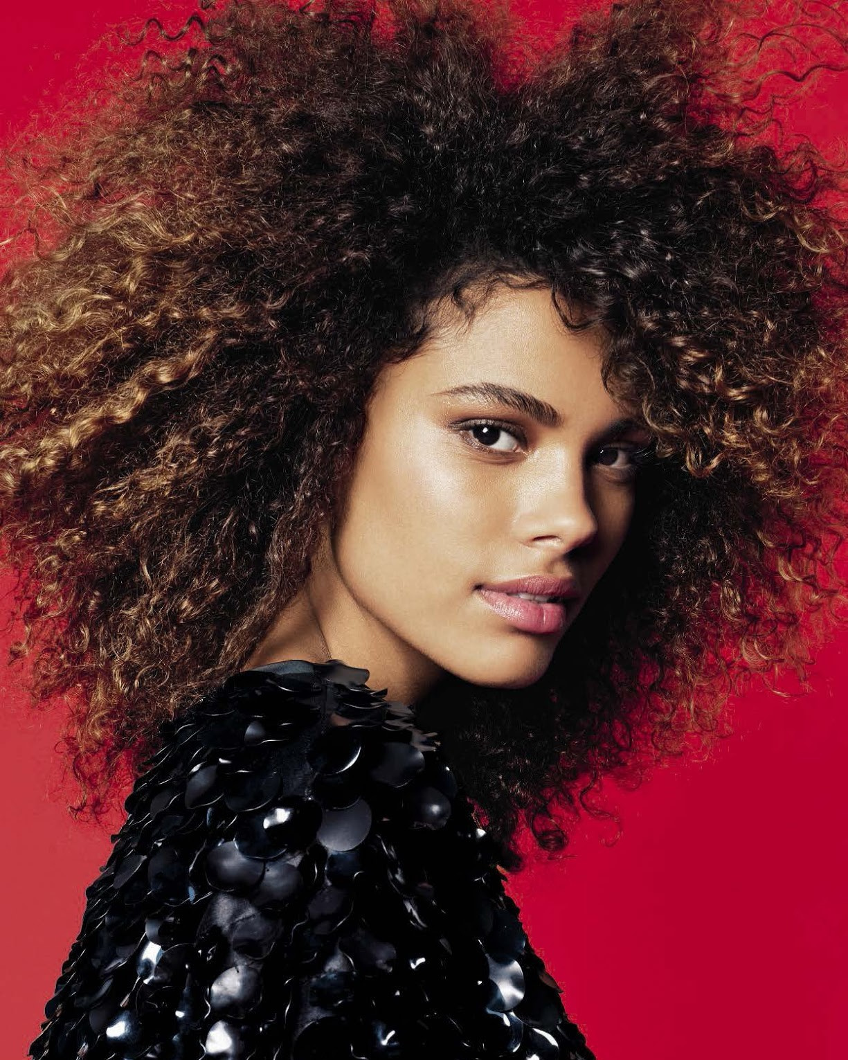 Тина Кунаки в юности до пластики