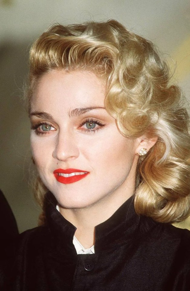 Фото: Мадонна получила «Золотой глобус» за роль главной героини в экранизации «Эвиты»