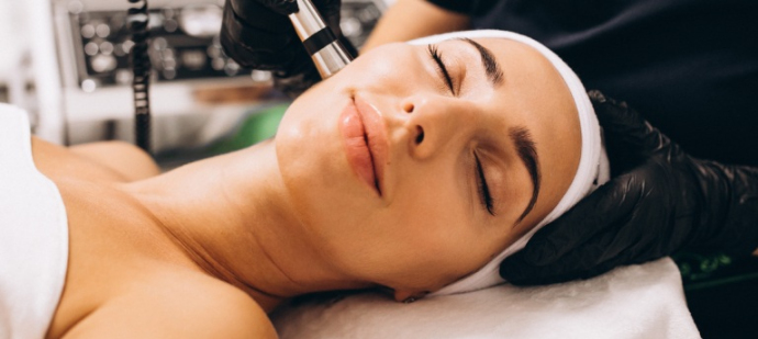 Микротоковая терапия, или безопасное омоложение