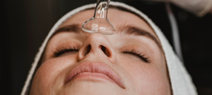 Аппаратная чистка лица