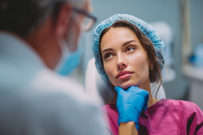 Когда можно делать пластическую операцию после родов